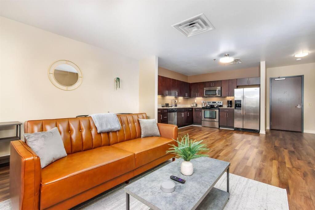 Sprawling Stadium Views Wonderful Location 24-7 Parking Gym Lounge Pittsburgh Extérieur photo
