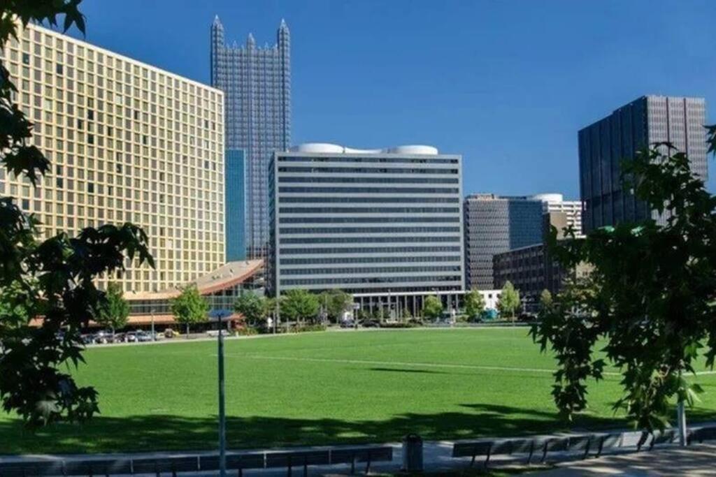 Sprawling Stadium Views Wonderful Location 24-7 Parking Gym Lounge Pittsburgh Extérieur photo